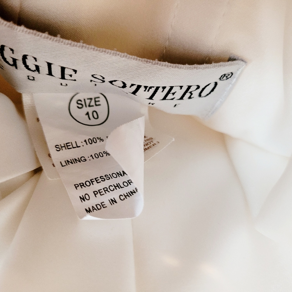 Maggie soterro wedding dress - Picture 5 of 8